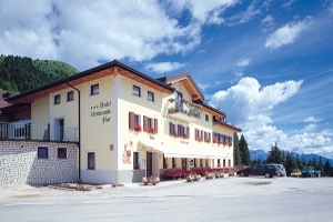 Hotel Pizzo degli Uccelli, Castello Tesino, Tesino